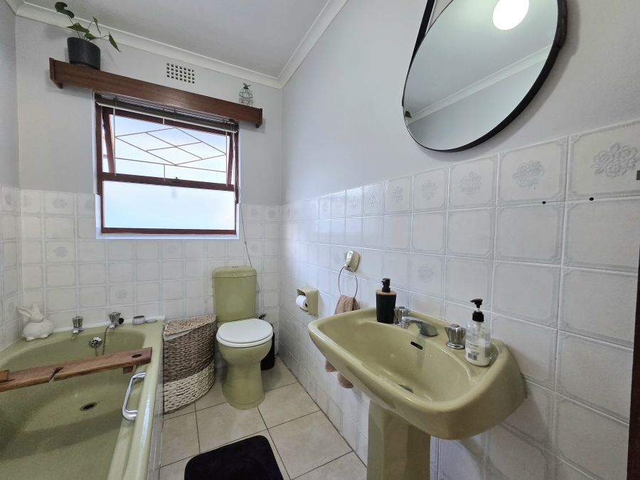 5 Bedroom Property for Sale in Eversdal Western Cape